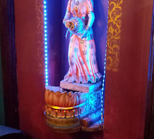 Buddha w środku