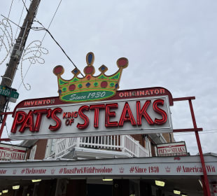 Pat's King of Steaks