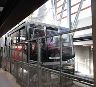 Mürrenbahn für 120 Personen