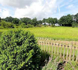 Spaziergang durch den Dorfgarten Dötlingen