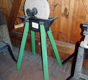 In der historischen Schmiede des Museums