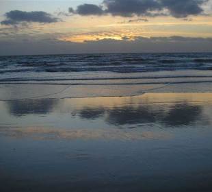 Sonnenaufgang am Strand