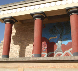 Der Palast von Knossos: Antike Ruinen auf Kreta 