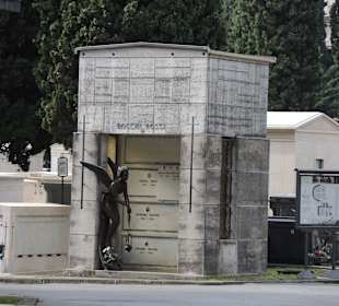 Impression des aussergewöhnlichen Friedhofs