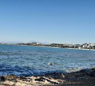 Strand Side 