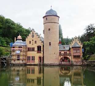 Außenansicht Wasserschloss Mespelbrunn