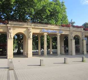 Hauptbahnhof Karlsruhe Vorplatz