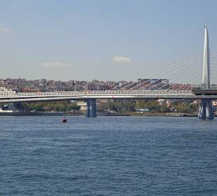 Zweite Brücke über das Goldene Horn