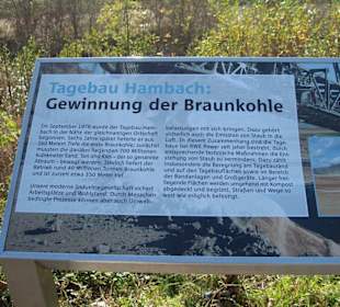 Hinweistafeln zur Info