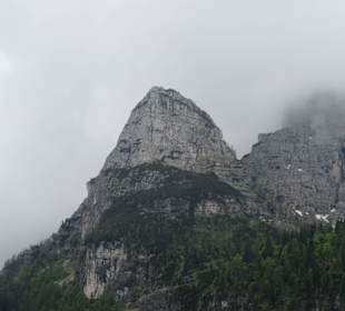 Berg im Nebel