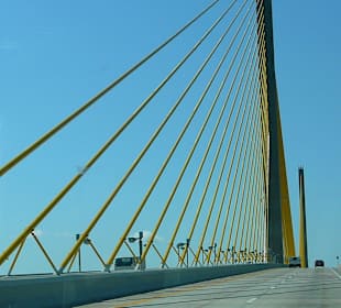   Sunshine Skyway
