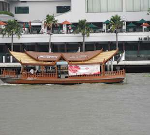 Mit dem Boot zu den Sehenswürdigkeiten