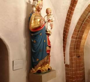 Besichtigung der St. Nikolai Kirche