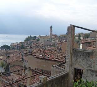 Ausblick auf die Stadt Limone