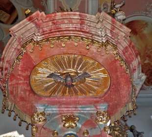 Blick unter den Schalldeckel der Kanzel