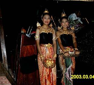 Loy Nava Dinner Cruise