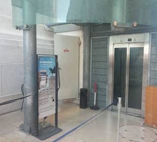 Aufzug zur Aussichtsplattform