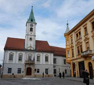 Rathaus und Marktplatz