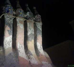 Casa Batlló - Schornsteine auf dem Dach