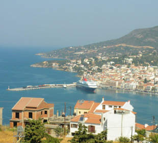 Blick auf Samos-Stadt