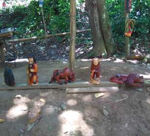 Händler am Flußufer