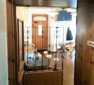 Restaurant à La Staziun - “Bahnhöfli”