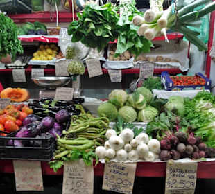 Rundgang durch die Markthalle San Benedetto