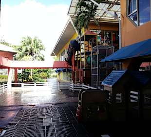  Plaza Einkaufszentrum