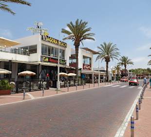 Strandpromenade, Weg zur Marina
