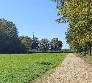 Weg zur Kapelle