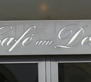 Zur Kaffeepause bei Bassanese Cafe am Dom
