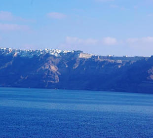 Santorin selbst im Bild Landschaft, Stadt