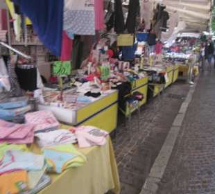 Dongo Markt