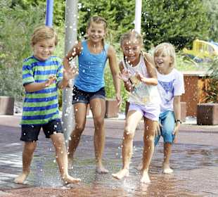 Wasserhüpfer im Ravensburger Spieleland