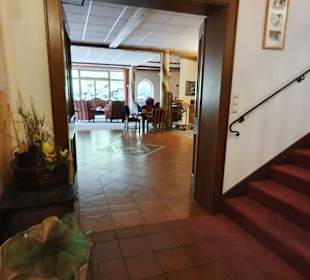 Richtung Hotelbereich