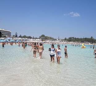 Weg zur Nissi Island