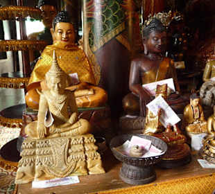Buddhas im Wat Phnom