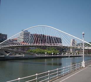 Zubizuribrücke von Santiago Calatrava