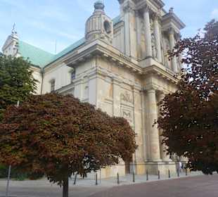 Kirche Maria Himmelfahrt und St. Josef