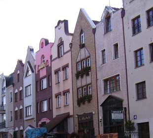 Neu gebaute Häuserzeile in Elbing