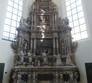 Alabaster-Epitaph in der ev. Kirche St. Moriz