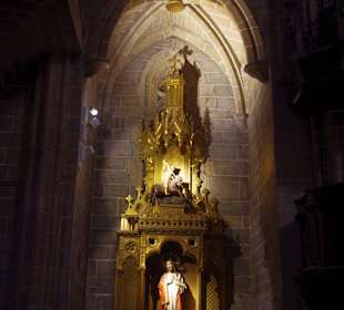 Один из самых красивых храмов Памплоны