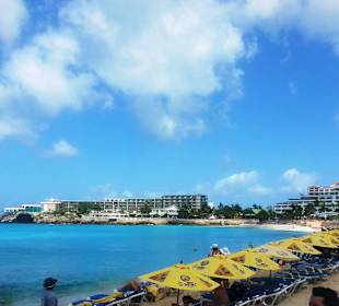 Blick auf Maho Beach