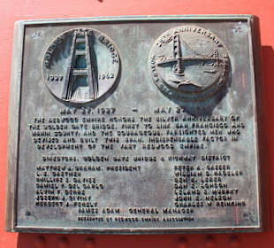 Gedenktafel auf der Golden Gate Bridge 