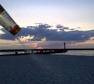 Hafen und Strand von Mrzezyno