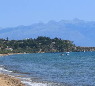 Der lange Strand von Koroni (10 Min Auto)