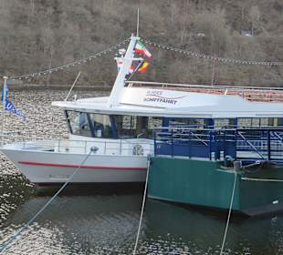 Ausflugsschiff auf dem Rursee