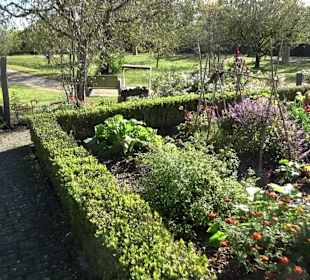 Klostergarten - Garten der Pilger Oberelchingen