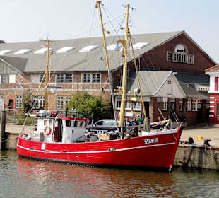 Krabbenkutter im Alten Fischereihafen