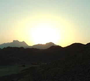 Sonnenuntergang in der Wüste